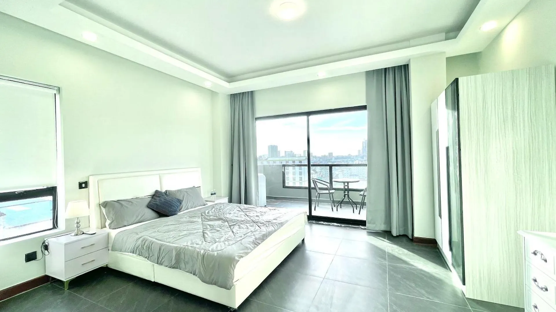 Sky Hotel Sihanoukville - Rooms And Apartments - Free Laundry