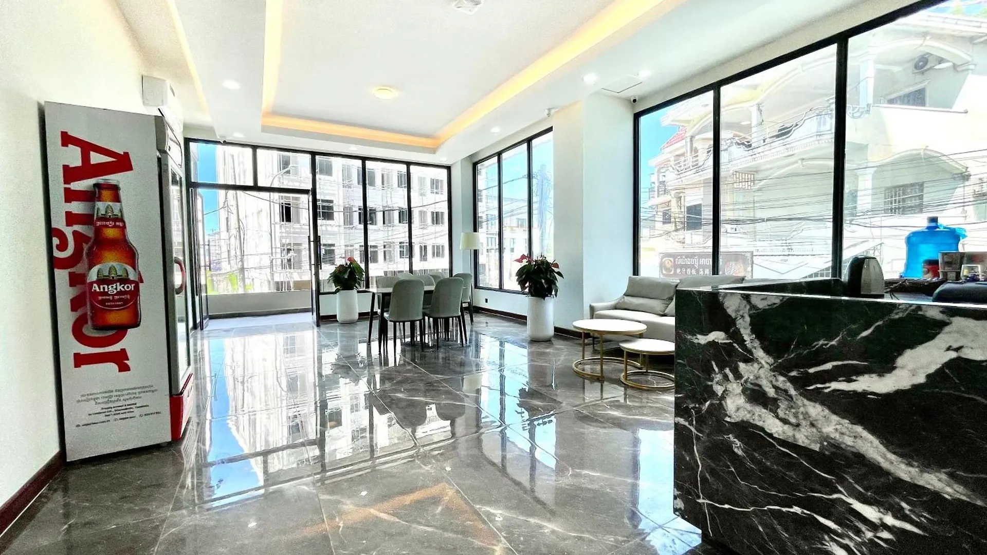 Sky Hotel Sihanoukville - Rooms And Apartments - Free Laundry
