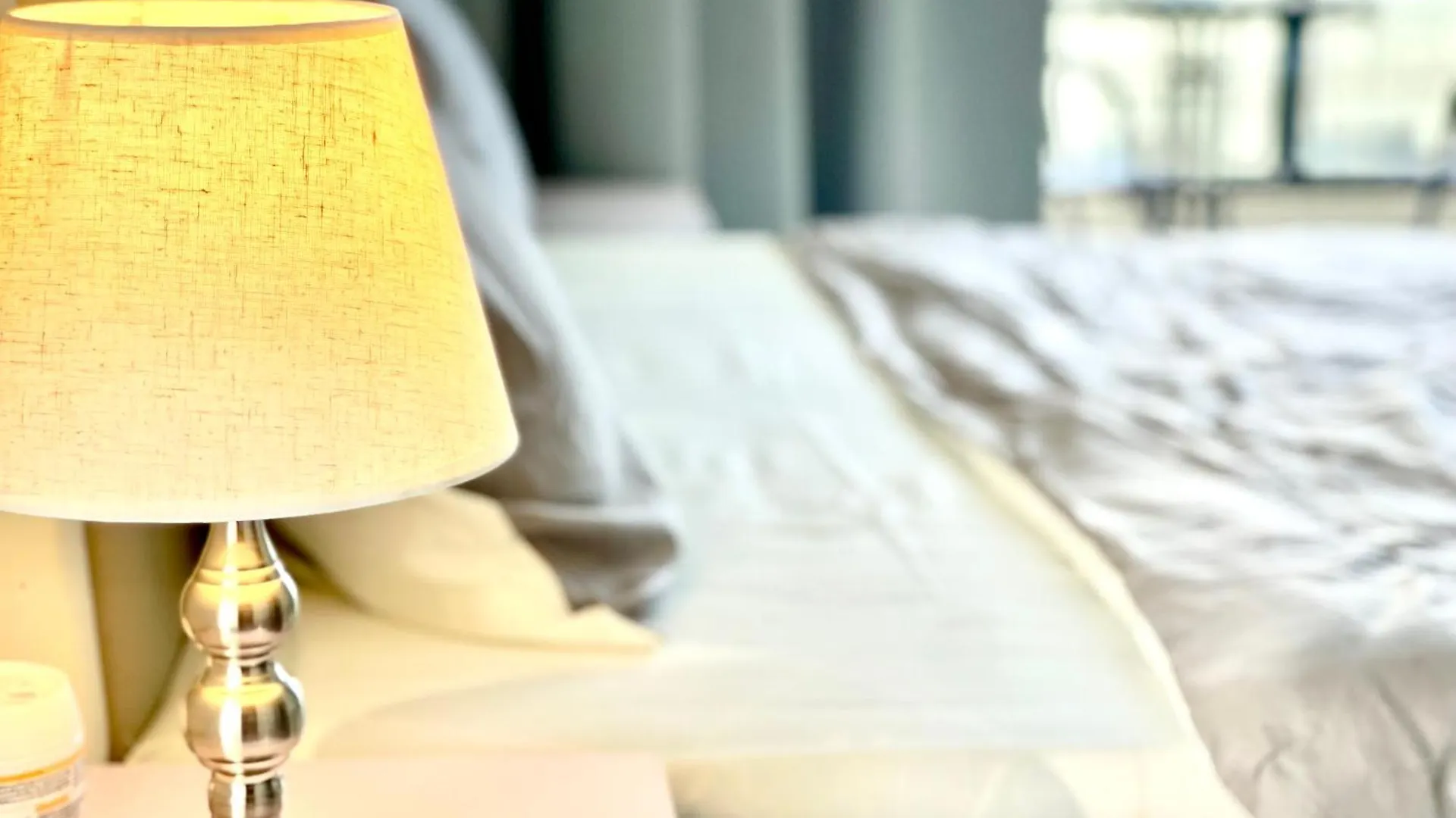 Sky Hotel Sihanoukville - Rooms And Apartments - Free Laundry Cambodia