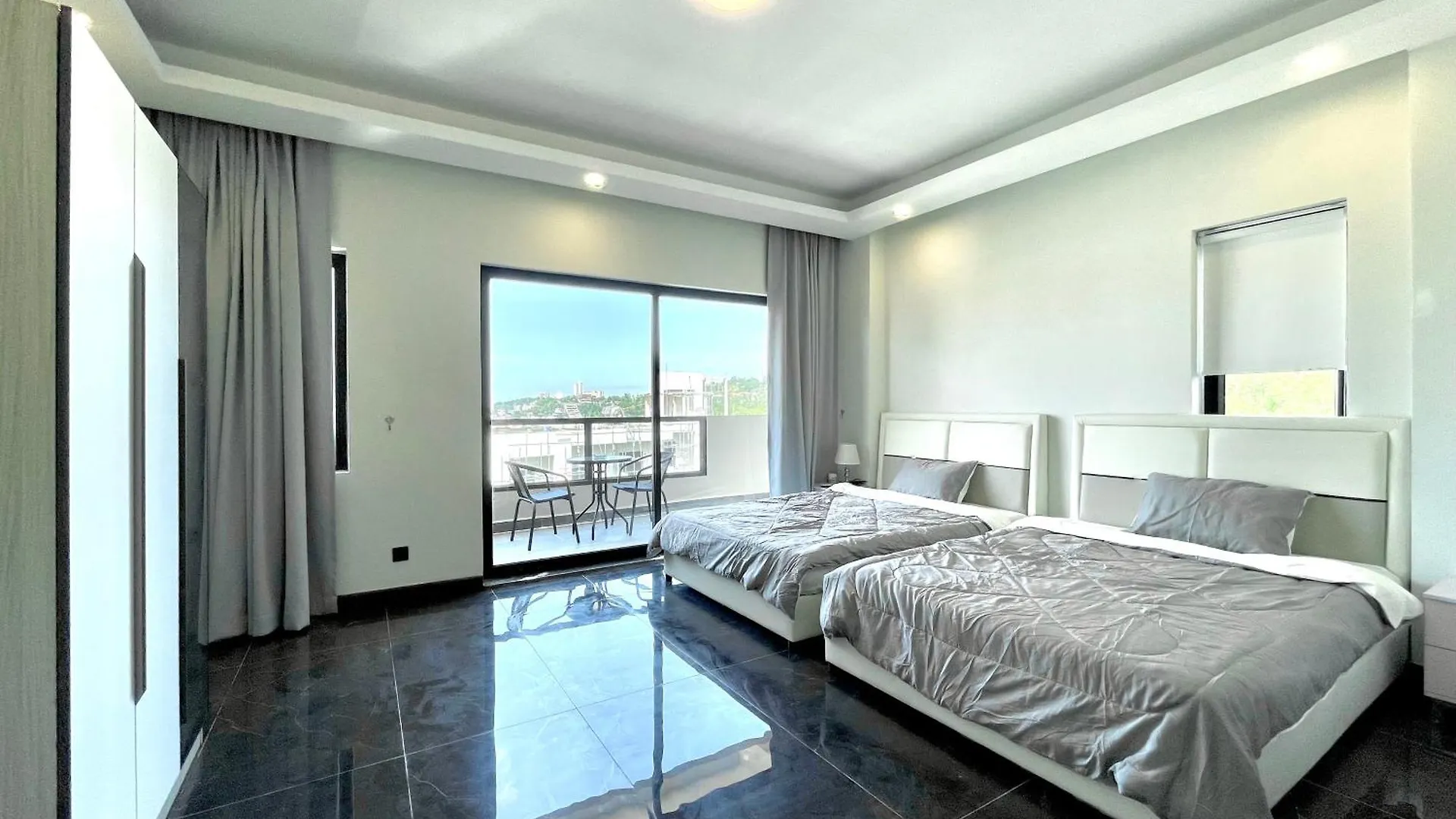 Sky Hotel Sihanoukville - Rooms And Apartments - Free Laundry 0*,